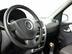 Renault Logan I Рестайлинг, фото №8