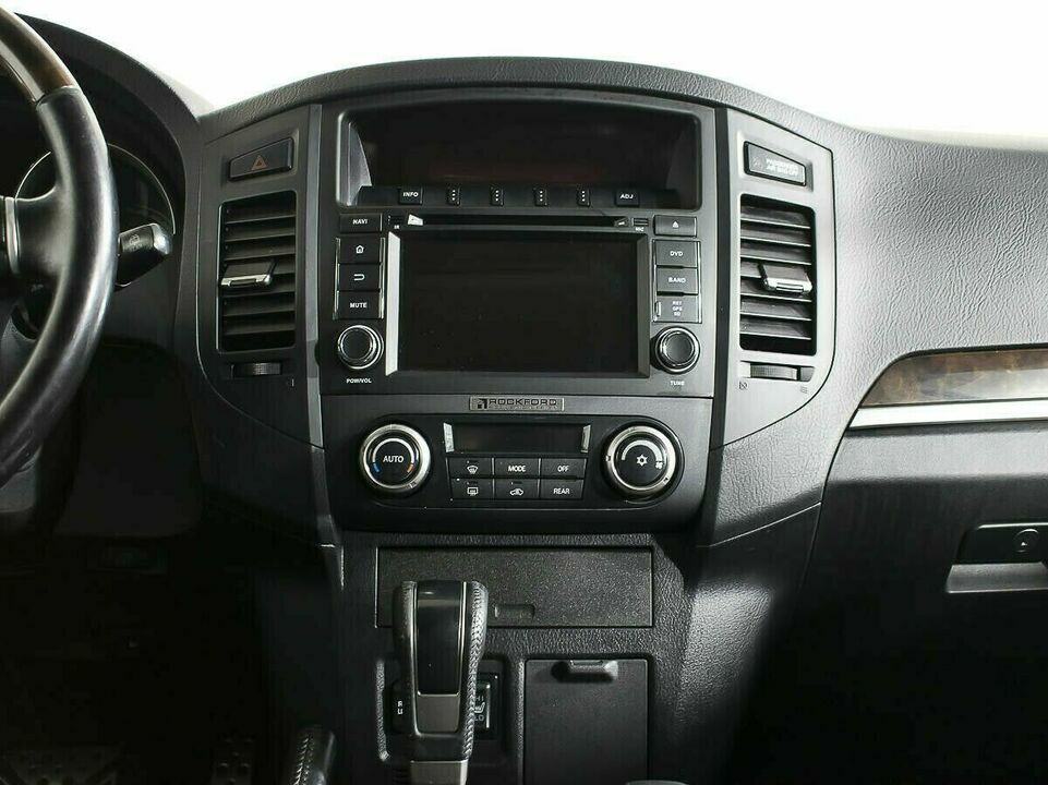 Mitsubishi Pajero IV, фото №10