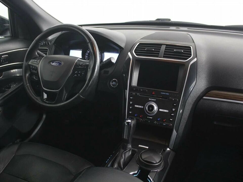 Ford Explorer, фото №5