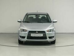 Mitsubishi Lancer, фото №2