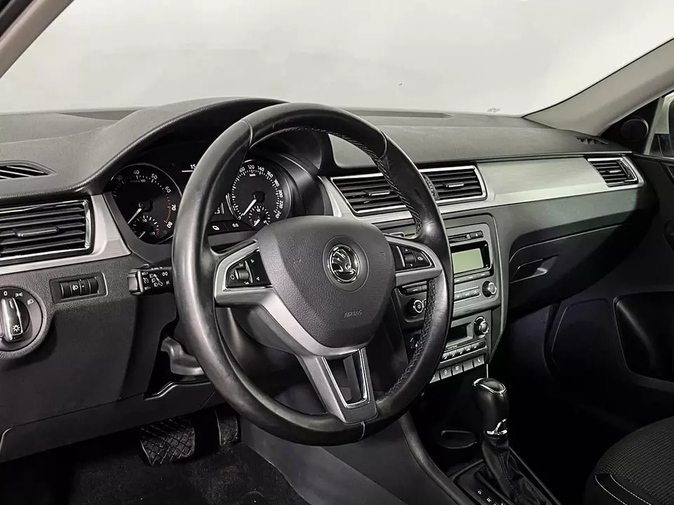 Skoda Rapid, фото №13
