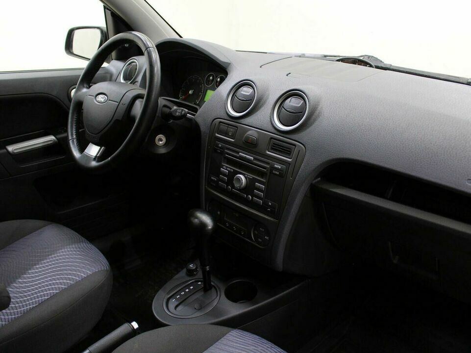 Ford Fusion, фото №7