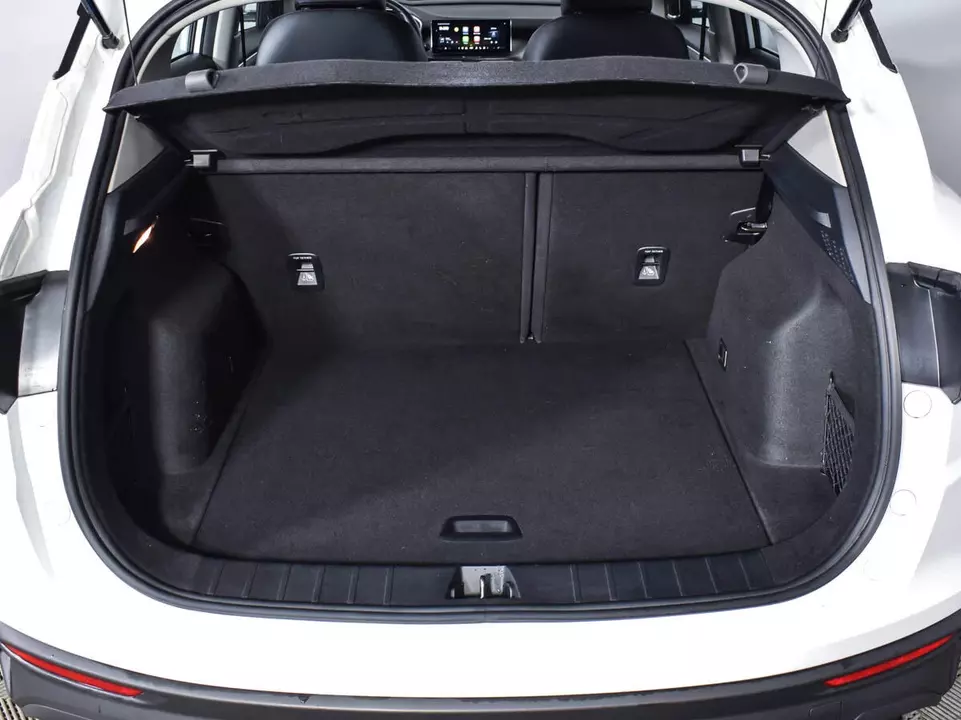 Geely Coolray, фото №17