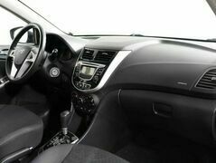 Hyundai Solaris 1.4 Автомат, фото №5