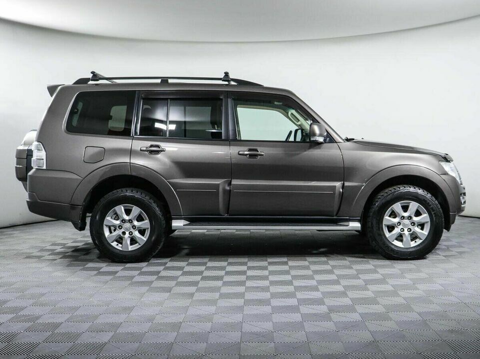 Mitsubishi Pajero IV Рестайлинг 1, фото №4