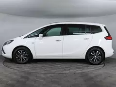 Opel Zafira, фото №8