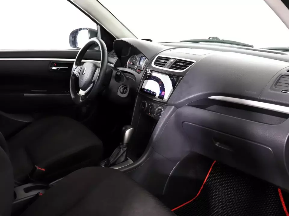 Suzuki Swift, фото №9