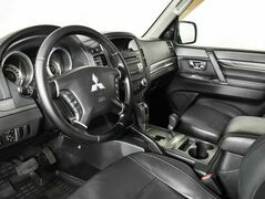 Mitsubishi Pajero IV, фото №5