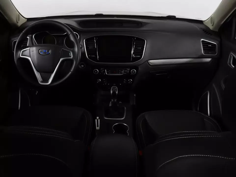 Geely Emgrand X7, фото №12