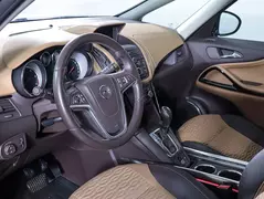 Opel Zafira, фото №15