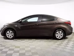 Hyundai Elantra, фото №8