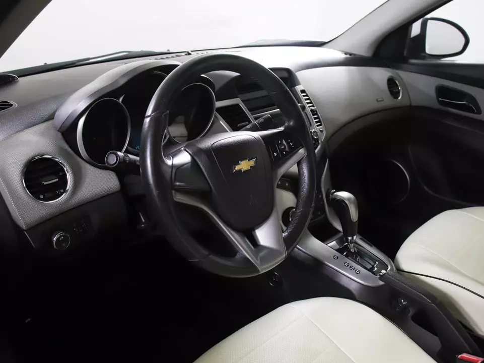 Chevrolet Cruze, фото №14