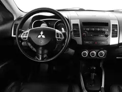 Mitsubishi Outlander, фото №10