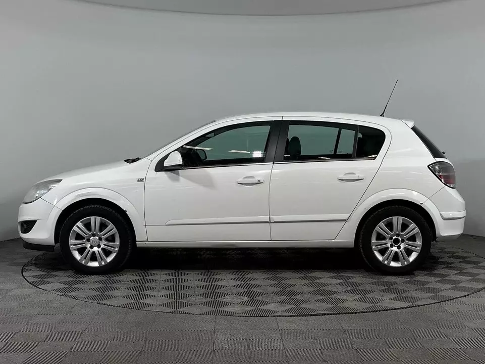 Opel Astra, фото №8