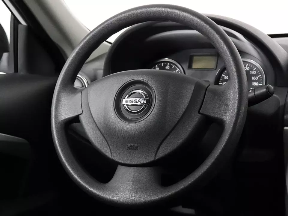 Nissan Almera, фото №9