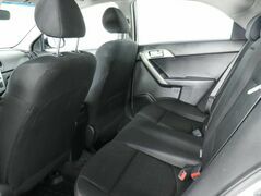 Kia Cerato 4-speed II, фото №6