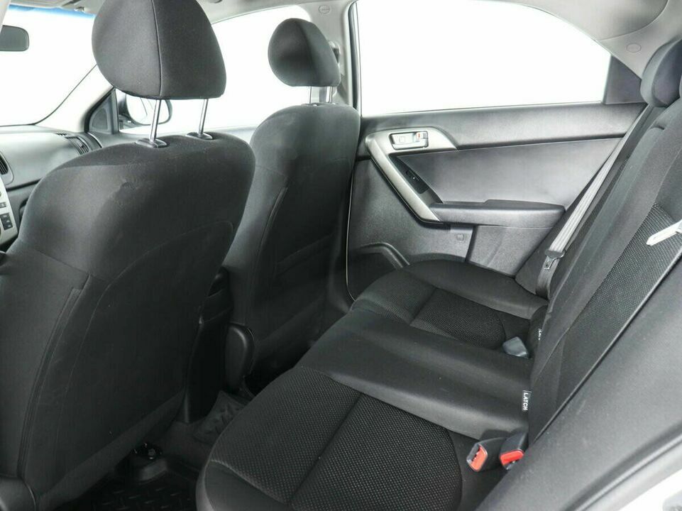 Kia Cerato 4-speed II, фото №6