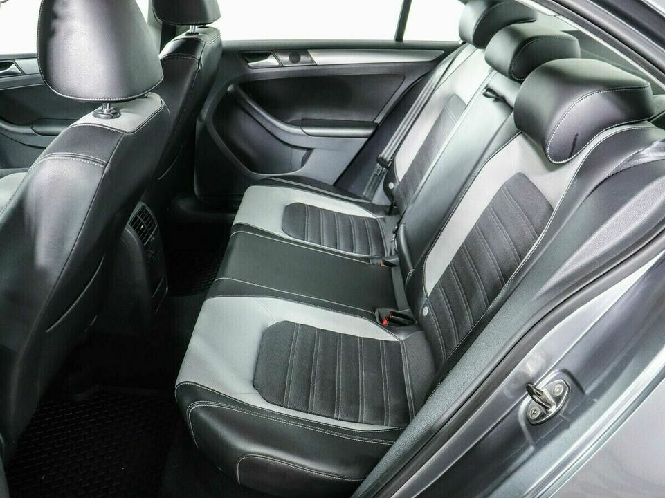 Volkswagen Jetta VI, фото №9