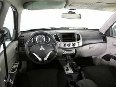 Mitsubishi L200, фото №2