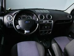 Ford Fusion I Рестайлинг, фото №5