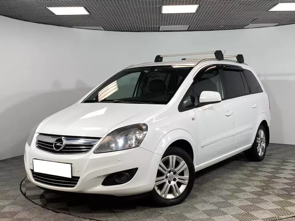 Opel Zafira, фото №1