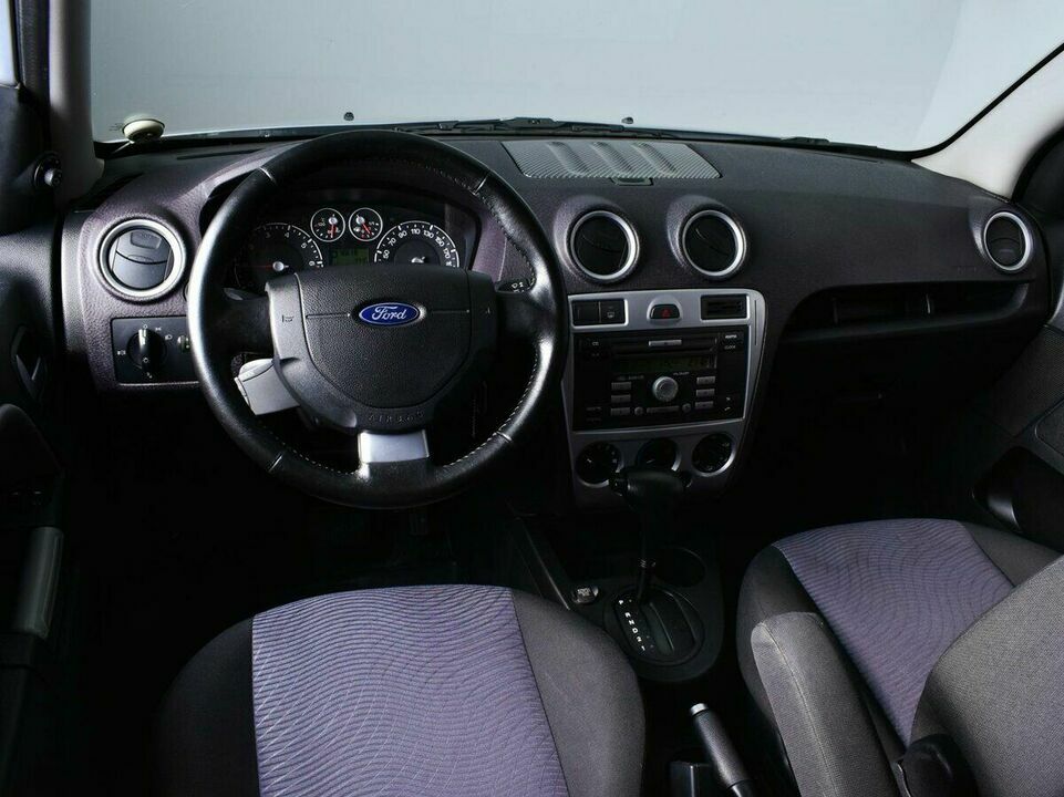 Ford Fusion I Рестайлинг, фото №5