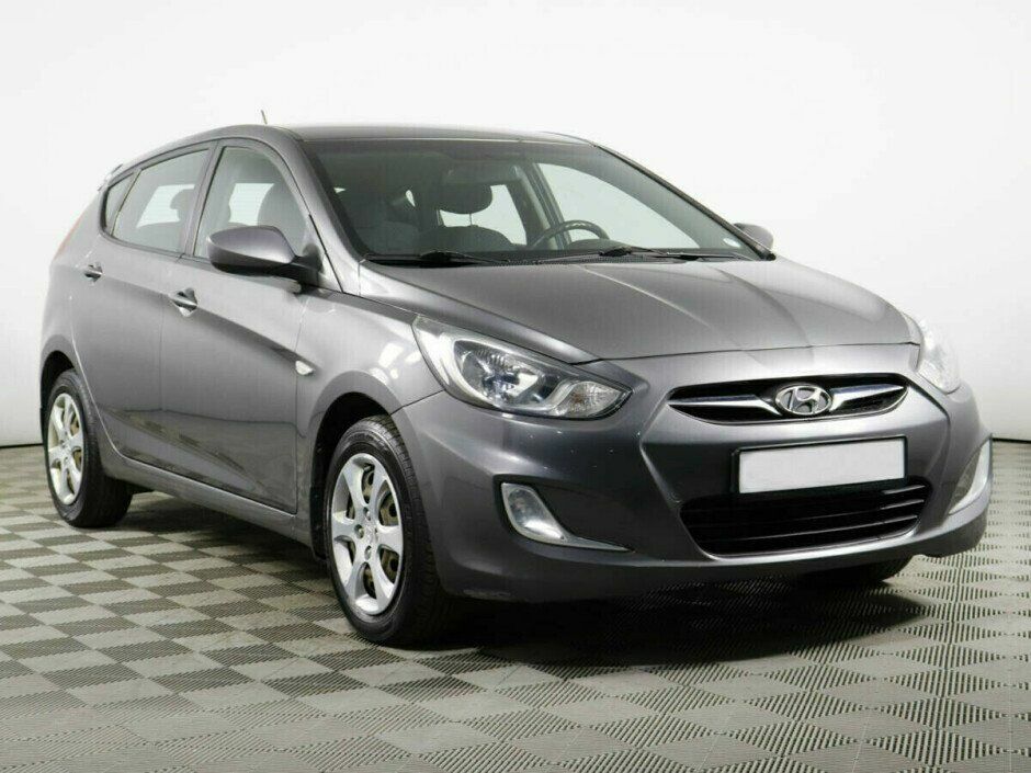 Hyundai Solaris 1.4 Автомат, фото №2