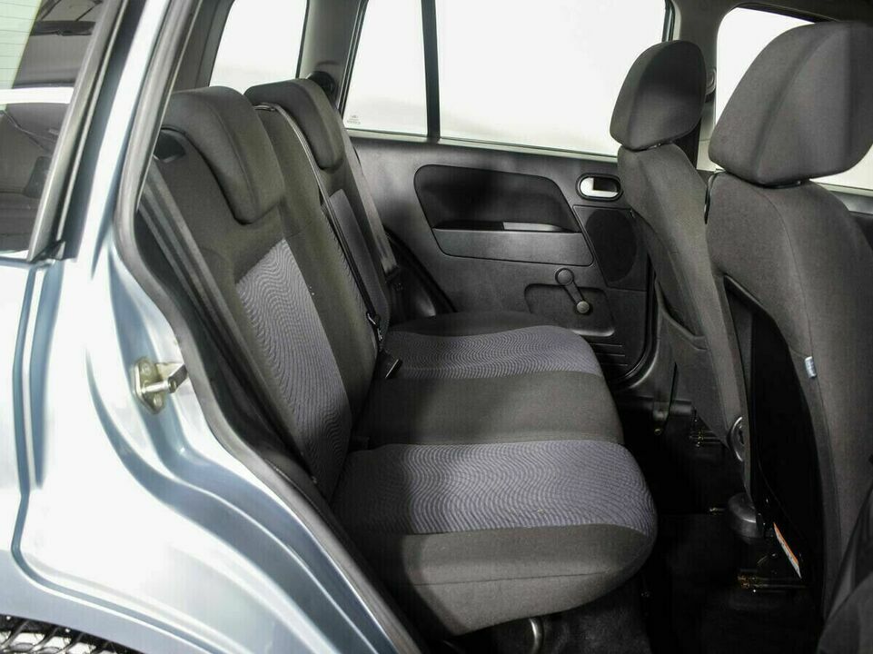 Ford Fusion I Рестайлинг, фото №6