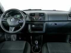 Skoda Fabia II Рестайлинг, фото №5