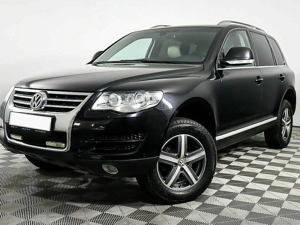 Volkswagen Touareg I Рестайлинг, фото №1