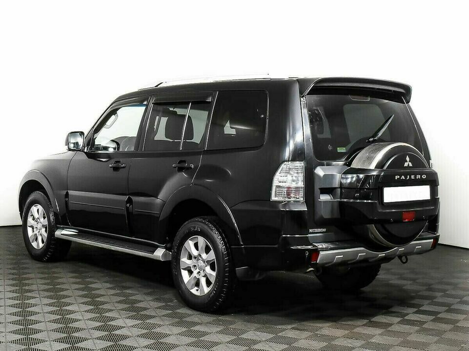 Mitsubishi Pajero IV, фото №3