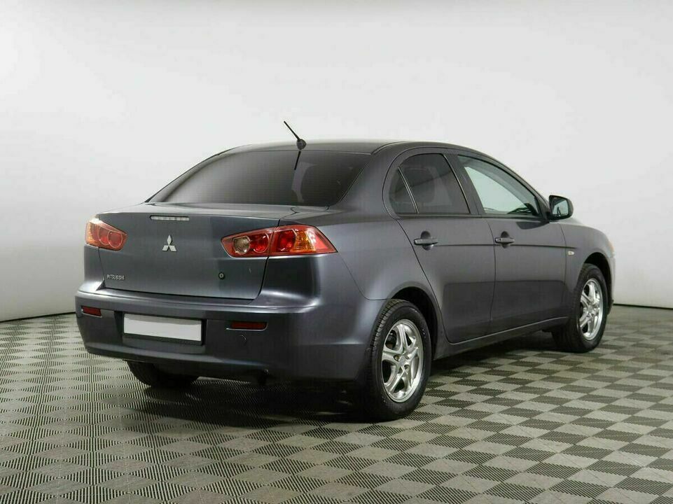 Mitsubishi Lancer X, фото №3
