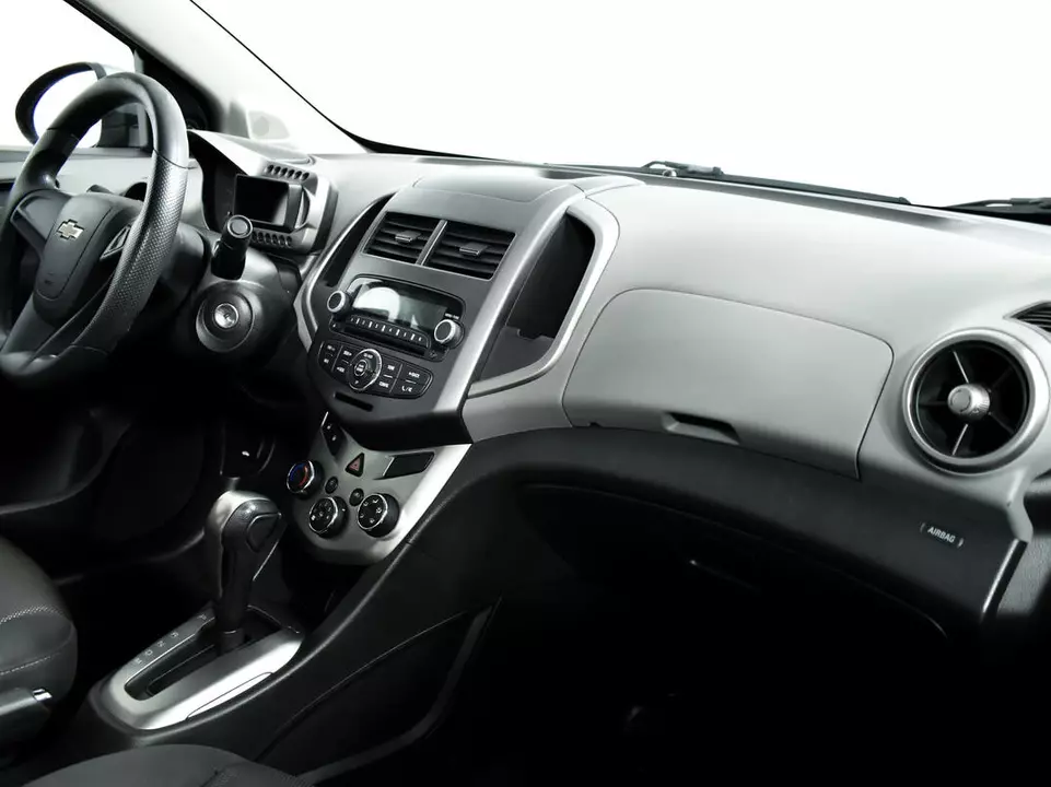 Chevrolet Aveo, фото №9