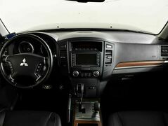 Mitsubishi Pajero IV, фото №7