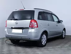 Opel Zafira, фото №4