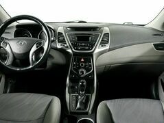 Hyundai Elantra 1.6 Автомат, фото №8