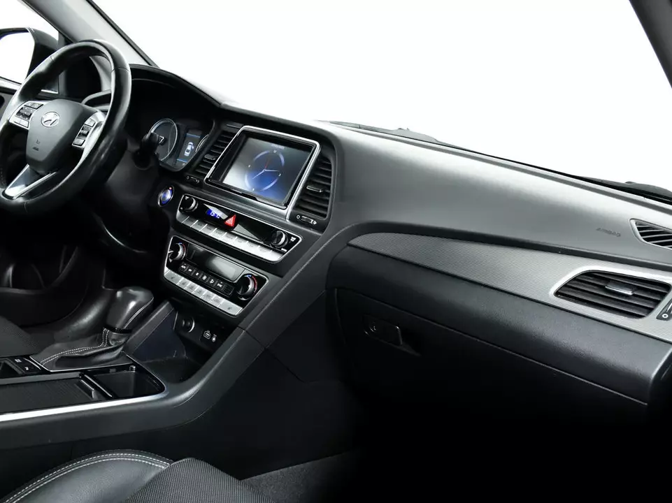 Hyundai Sonata, фото №9