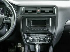 Volkswagen Jetta VI, фото №8