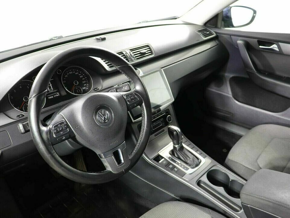 Volkswagen Passat B7, фото №9