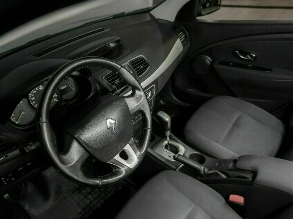 Renault fluence, фото №7