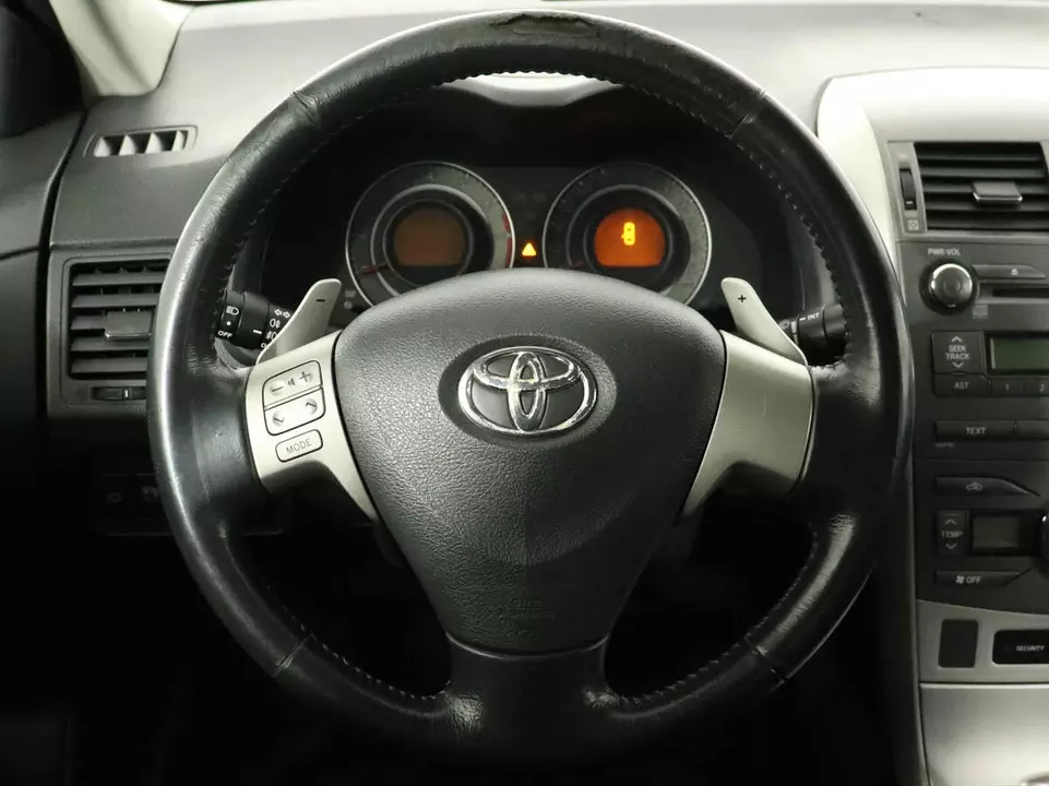 Toyota Corolla, фото №9