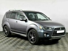 Mitsubishi Outlander 2.0 Вариатор, фото №2