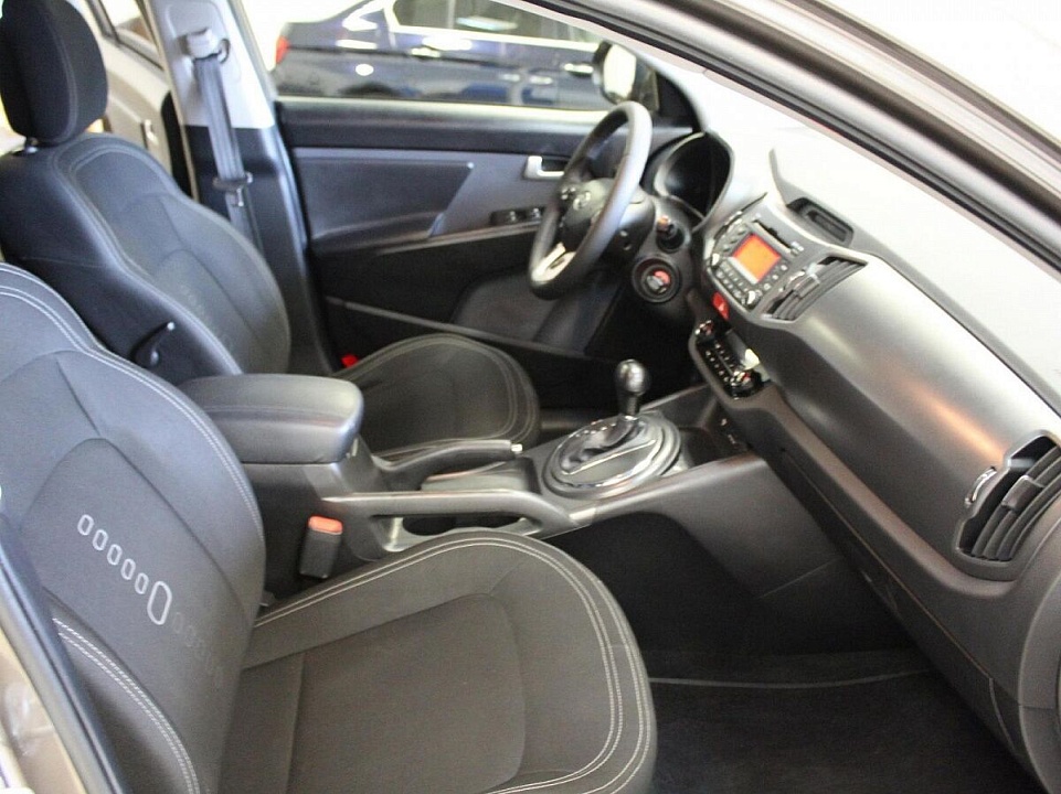 Kia Sportage III, фото №10