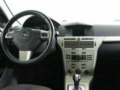 Opel Astra 1.6 Робот, фото №6