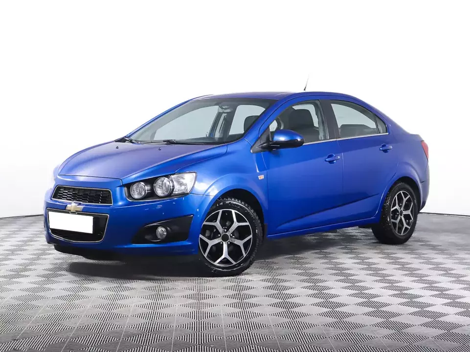 Chevrolet Aveo, фото №1