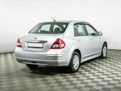 Nissan Tiida 1.6 Механика, фото №3