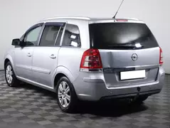 Opel Zafira, фото №7