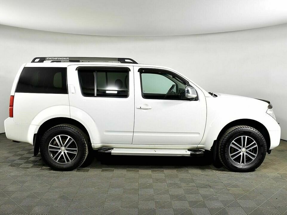 Nissan Pathfinder III, фото №5