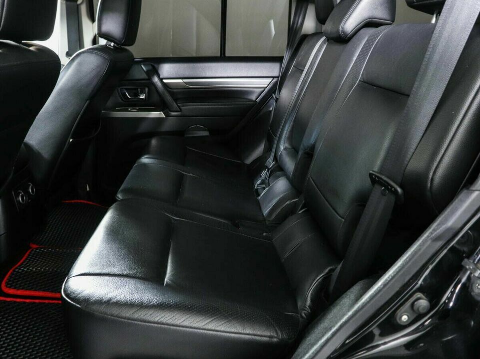 Mitsubishi Pajero IV Рестайлинг 1, фото №12