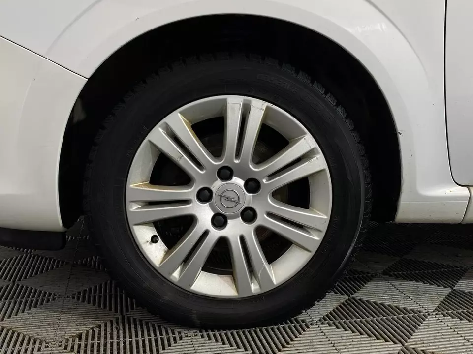 Opel Zafira, фото №18